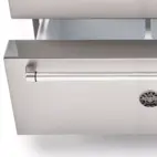 Bertazzoni Master kylskåp med dubbla dörrar, två fryslådor och integrerad ismaskin