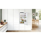 Bosch KIR41VFE0 Serie 4 integrerat kylskåp, vue 5