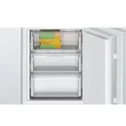 Bosch integrerad kyl och frys KIN86NSE0 Serie 4, 177 cm, NoFrost och VitaFresh