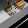 Bertazzoni Master kylskåp med dubbla dörrar, två fryslådor och integrerad ismaskin
